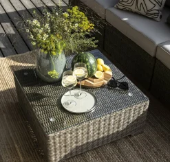 Calvi Loungebord 70 x 70 x 30 cm