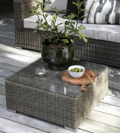 Calvi Loungebord 70 x 70 x 30 cm