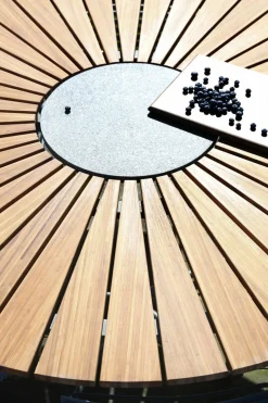 Circle Trädgårdsbord 110 x 74,5 cm