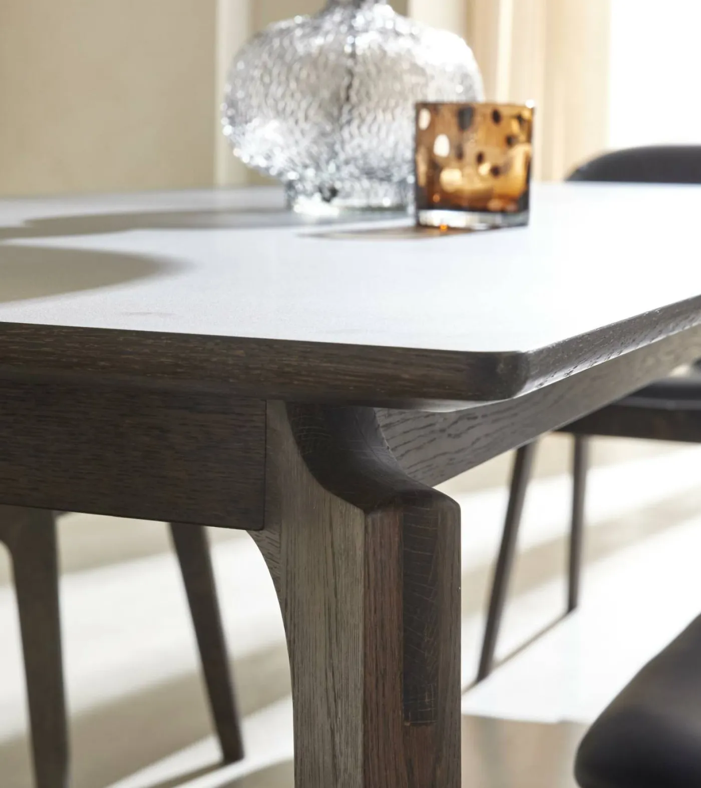 Edge Matbord 220 x 95 x 74 cm