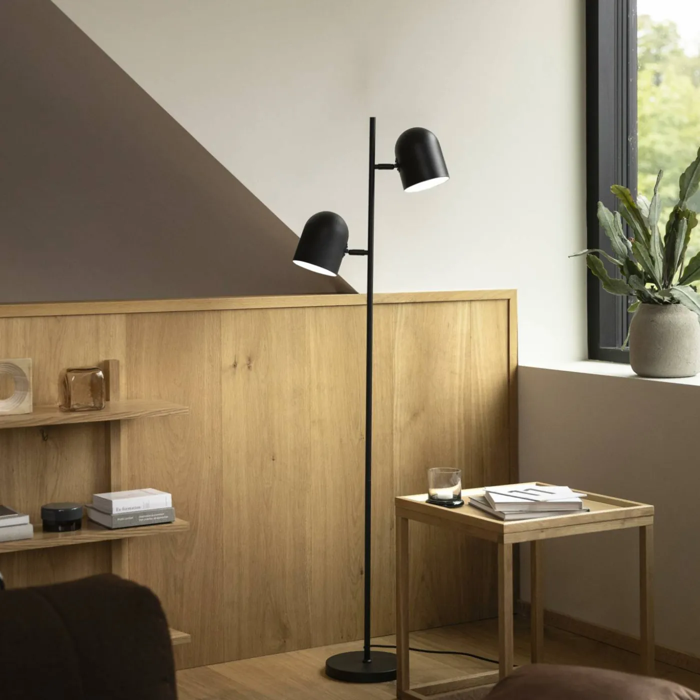 Enoki Golvlampa 37,5 x 145,5 x 22 cm