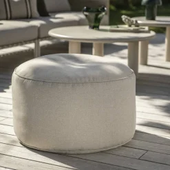 Kystra Lounge puff