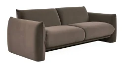 Marrius 2 sits Soffa