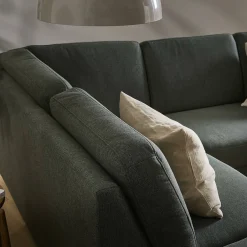 Molino högervänd hörnsoffa med schäslong