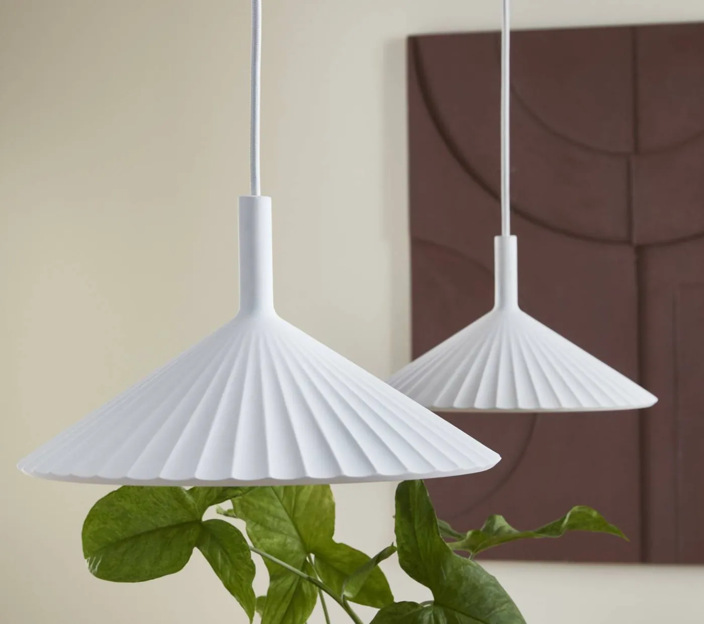 Nyra pendellampa 16 x 28,3 cm