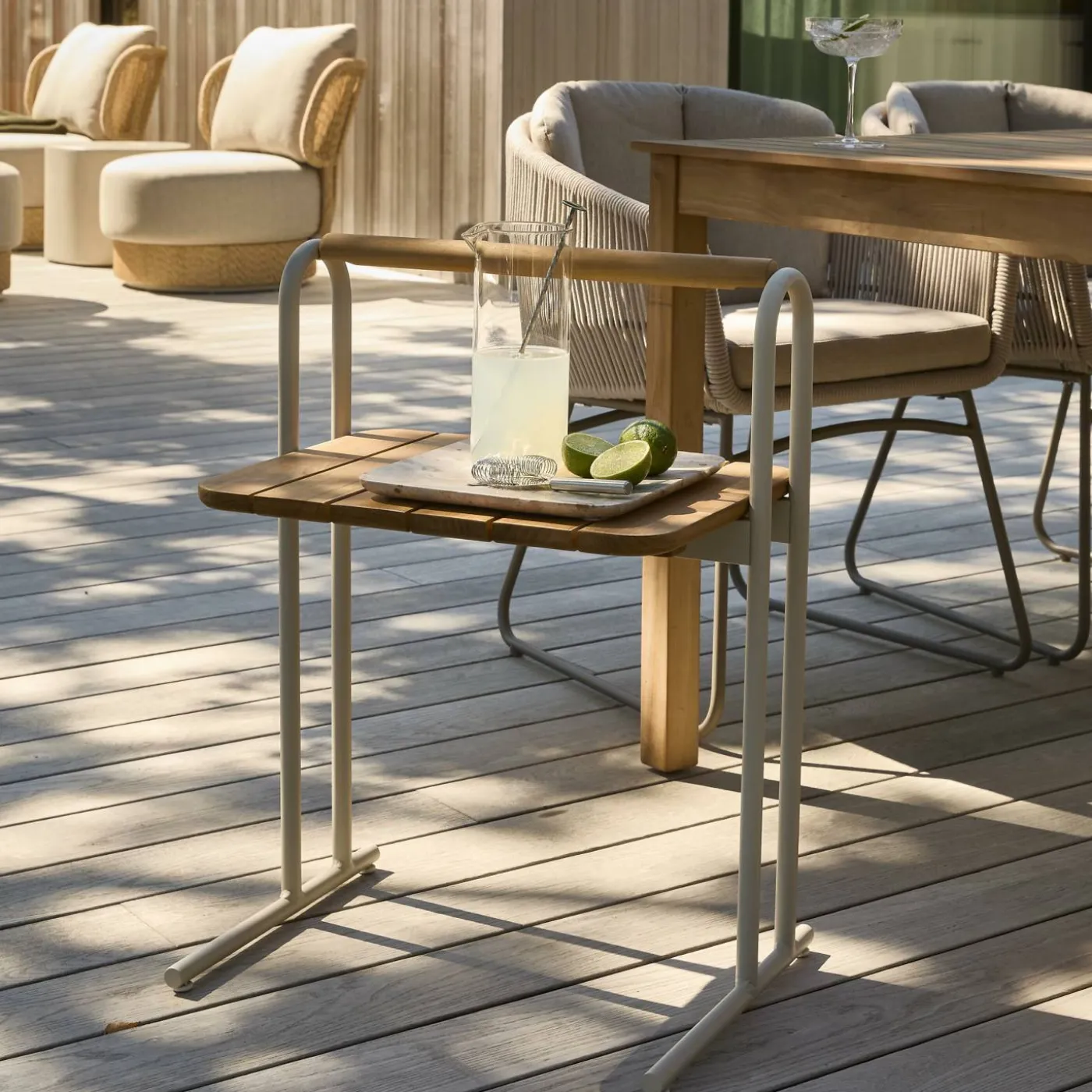 Tinddal Lounge sidobord