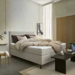 Wonderland C5 inkl. 7 cm Premium bäddmadrass, 140 x 200 cm kontinentalsäng